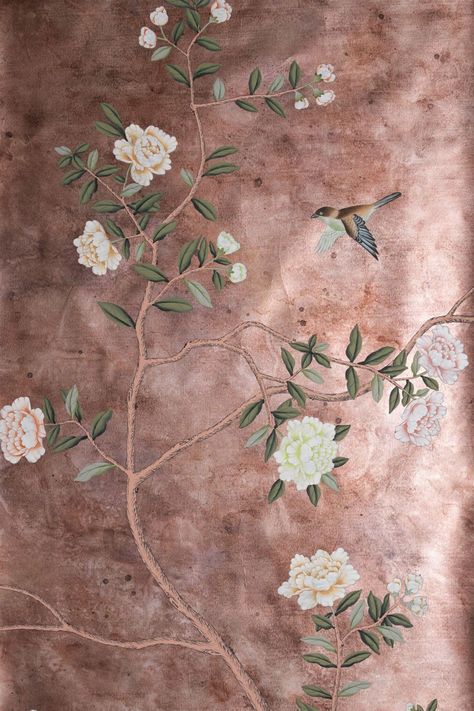 Tapet Inspiration, De Gournay Wallpaper, Chinoiserie Design, Scenic Wallpaper, Wallpaper Companies, Hand Painted Wallpaper, Animal Print Wallpaper, Chinoiserie Wallpaper, Rose Wall