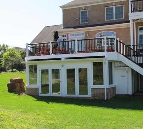 Elevated Deck Ideas, Sunroom Deck, Building A Wooden House, Deck Addition, Deck Renovation, Indoor Pool Design, Log Cabin Living, New England Farmhouse, Backyard Patio Deck