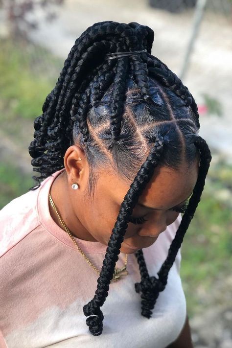 Need ideas for new protective hairstyles to try out? Check out these braided hairstyles for black girls that you'll love Hairstyles Braids For Black Women, Big Twist Braids Hairstyles, Braids Hairstyles Ideas, Micro Braids Hairstyles, Hairstyles For Natural Hair, Princesa Tiana, Short Box Braids Hairstyles, Braids For Black, Protective Hairstyles For Natural Hair