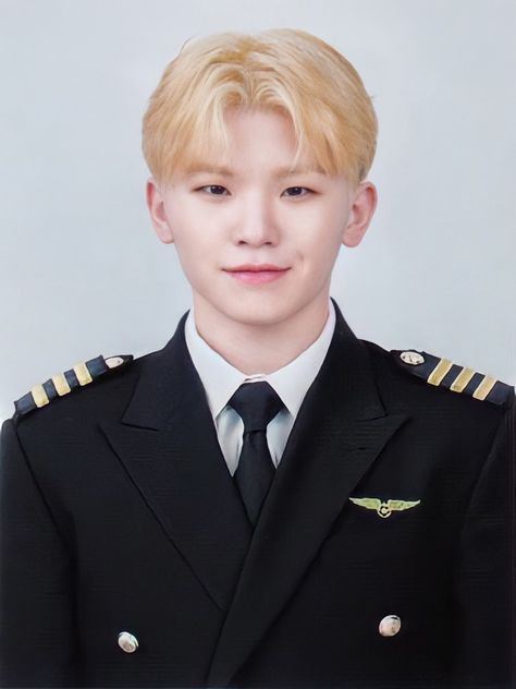 Seventeen Id Photo, Blue Bg, Pass Photo, Pilot Uniform, Lee Jihoon, Passport Photo, Id Photo, Adventure Aesthetic, Going Seventeen