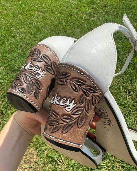 Frickey Order your custom wedding heels today!! #western #leather #wedding #weddingday #weddinginspiration #leathershoes #shoes #heels #highheels #leatherwork #leathertool #leathertools