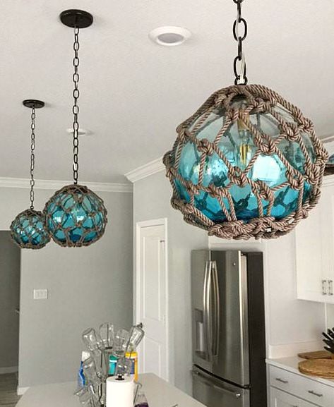 Coastal Lamps, Coastal Lamp, Deco Luminaire, Glass Floats, Dream Beach Houses, Lamp Pendant, Beachy Decor, Deco Originale, Beach House Interior