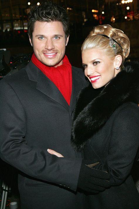 Jessica Simpson Nick Lachey, Simpson Christmas, Jessica Simpson Makeup, Nick Lachey And Vanessa, Nick And Jessica, Vanessa Minnillo, Nick And Jess, Jessica Simpson Style, Nick Lachey