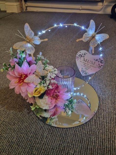 Butterfly Centerpieces, Quinceanera Centerpieces, Beauty On A Budget, Diy Paper Flowers, Quince Decorations, Deco Champetre, Summer Mantle Decor, Wedding Floral Centerpieces, Decorating Ideas For The Home