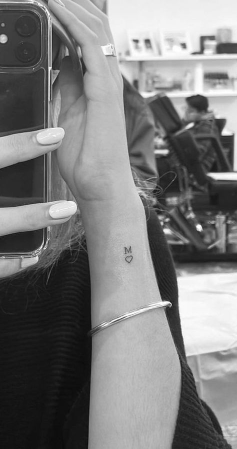 Womens Small Tattoo Placement, M Wrist Tattoo, Small Tattoos For Husband, Tattos Ideas Minimalista, Matthew Tattoo Name, Letter C Tattoo Ideas, Initial Tattoo Placement, D Initial Tattoo, Boyfriend Name Tattoos For Women