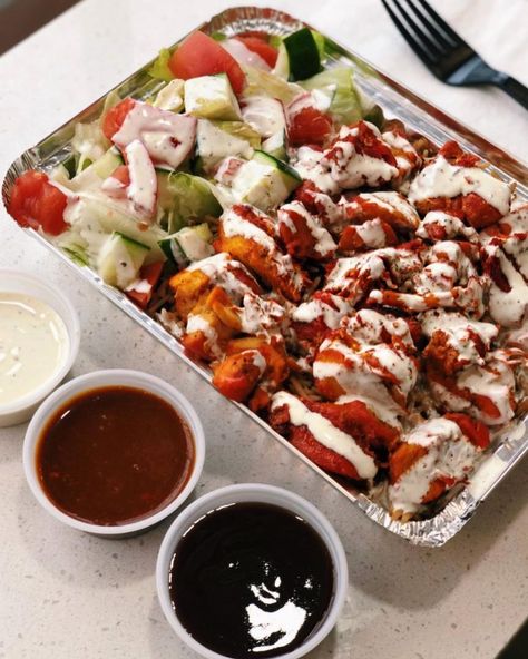 Not Your Average Halal Food on Instagram: “What’s your favorite platter spot? We’ve been loving DCG! Their meat is always tender and their spicy sauce is 🔥 We highly recommend…” Halal Platter, Halal Food, Halal Recipes, Spicy Sauce, Food Cravings, Caprese Salad, Sauce, Salad, Meat