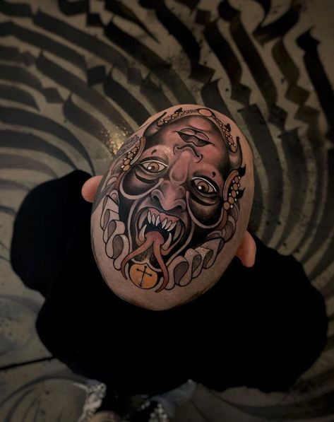 Top Of Head Tattoo, Back Of Head Tattoo, Shrunken Head Tattoo, Hard Tattoos, Evil Skull Tattoo, Evil Skull, Moray Eel, Head Tattoo, Head Tattoos