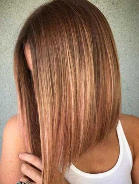 40 Most Stylish Lob Haircuts To Try in 2022 - The Trend Spotter Tuns Bob Lung, Long Angled Bob, Angled Bob Haircuts, Angled Bob Hairstyles, Bob Haircut Curly, Bob Hairstyles For Thick, Wavy Bob Hairstyles, Medium Bob Hairstyles, Long Bob Haircuts