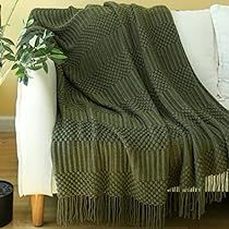 Cosy Home Decor, Blanket With Tassels, Knitted Throw Blanket, Textured Throw Blanket, Advanced Knitting, Green Throw Blanket, Striped Bedding, Green Throw, Couch Decor