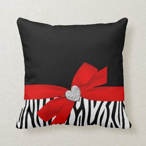 Zebra Red Bow Diamond Heart Throw Pillow Diamond Bedroom, Red Room Decor, Bow Pillows, Felt Cushion, Creative Pillows, Decor Business, Black And White Living Room, Valentines Pillows, Pillow Projects