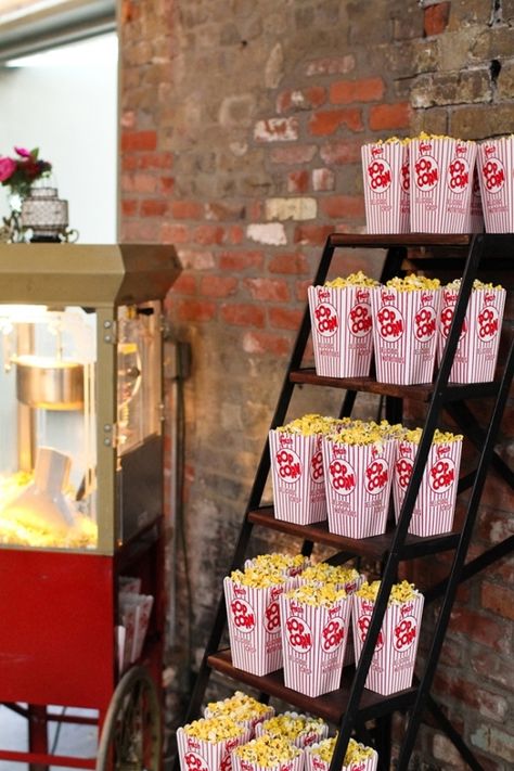 Guests can have a snack for the ceremony and have something to toss over us instead of rice.  popcorn should be AIR POPPED so not to have oils that might staithe brides dress Gourmet Popcorn Bar, Cheap Wedding Food, Popcorn Stand, Wedding Reception Fun, Carnival Wedding, Hollywood Theme, Popcorn Bar, Wedding Movies, Hollywood Wedding