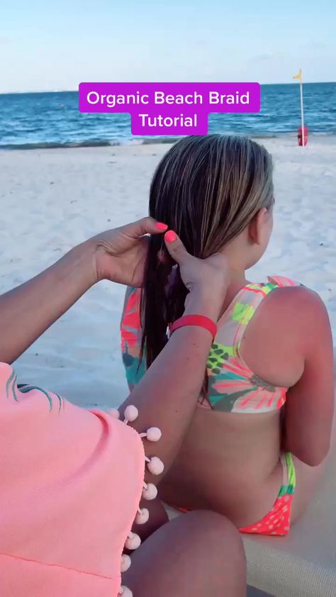 Krystal Pearl(@thekrystalpearl) on TikTok: Organic Beach Braid Tutorial. No hair tie needed. #hair #momlife #tutorial #lifehack #beach #beachlife #PlayByPlay One Hair Tie Hairstyles Braids, Cute No Braid Hairstyles, Best Hairstyles For Swimming Long Hair, Beach Hair Ideas Easy, Outer Banks Braids, Easy Swim Hairstyles, Cute Pool Day Hair, Good Beach Hairstyles, Cute Tied Back Hairstyles