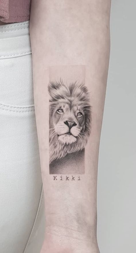 Delicate Lion Tattoo For Women, Narnia Lion Tattoo, Unique Lion Tattoos For Women, Lion Bible Tattoo, Lion Shoulder Tattoos For Women, Fineline Lion Tattoo, Mini Lion Tattoo, Fine Line Lion Tattoo, Narnia Tattoo Ideas