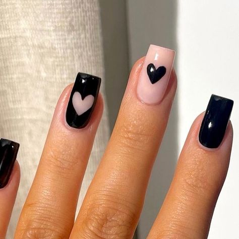 𝐇𝐚𝐧𝐧𝐚𝐡 𝐓𝐚𝐲𝐥𝐨𝐫 on Instagram: "#ad Black Heart 🖤 ___________________ Using @the_gelbottle_inc ♥ Jet Black ♥ BIAB NU03" Nails Black With Heart, Black Heart On Nails, Black Nails With Heart, Black Heart Nails, Black Shellac Nails, Valentine Nails, Heart Outline, Dark Nails, Shellac Nails