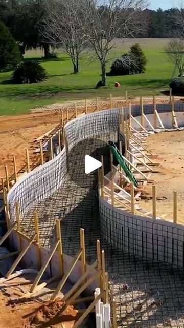 Homemade Lazy River, Dream Pools With Lazy River, Diy Lazy River In Backyard, Diy Lazy River, Blow Up Pool Ideas Backyards, Pools With Lazy River Backyards, Lagoon Pool Backyard, River Landscape Design, Lazy River Pool Backyard