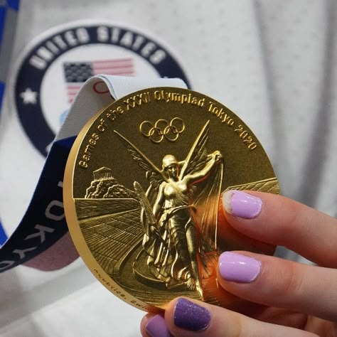 Olympic Medal Aesthetic, Olympics Aesthetic, Brittney Reese, Avatar Kiri, Swimming Medals, Olympic Gold Medal, Field Athletes, Katie Ledecky, Team Usa Olympics