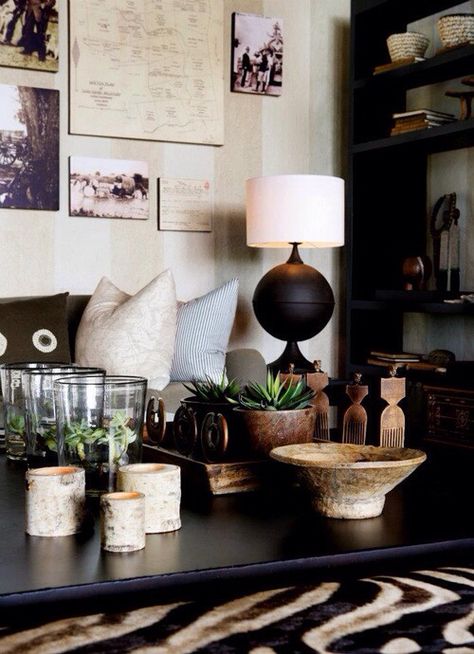 rustic. African Interior Design, African Inspired Decor, African Interior, Small Apartment Design, African Home Decor, Unique Interior Design, African Decor, A Living Room, Apartment Design