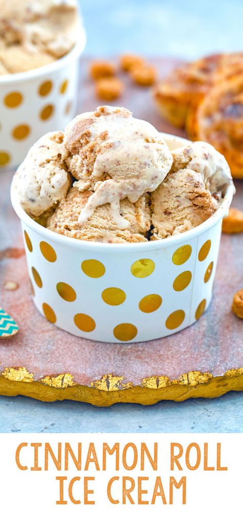 Cinnamon Bun Ice Cream, Cinnamon Swirl Ice Cream, Christmas Ice Cream Flavors, Winter Ice Cream Flavors, Delicious Ice Cream Recipes, Fun Ice Cream Flavors, Cinnamon Roll Ice Cream, Fall Ice Cream, Homemade Ice Cream Maker