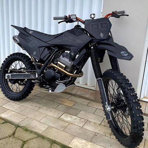 Dirt Bike Fam Vw Pointer, Trail Motorcycle, Ktm Dirt Bikes, Honda Dirt Bike, Tmax Yamaha, Cb 300, Cool Dirt Bikes, Motorcross Bike, Biker Aesthetic