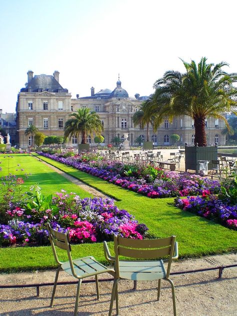 Jardin du Luxembourg, Paris. The Senate house in the Luxembourg garden #Sponsored , #paid, #AD, #du, #house, #garden, #Luxembourg Paris Garden, Paris Dream, About Paris, Luxembourg Gardens, Beautiful Paris, Places To Visit In Paris, Landscape Photography Tips, Scenic Photography, Visit Paris