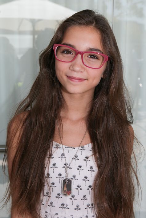 Rowan Blanchard  attend at Red Carpet Events LA Teen Choice Gifting Suite 2013 Jessie Movie, Riley Matthews, Rowan Blanchard, Jonathan Scott, Girl Meets World, Girls With Glasses, Just Girl Things, Famous Celebrities, Sabrina Carpenter