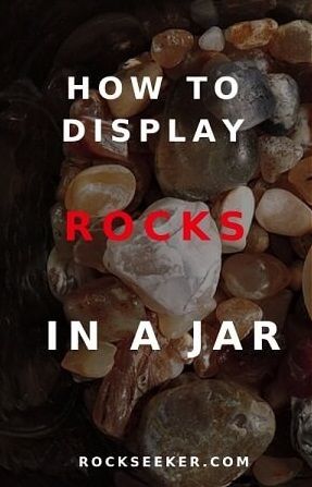 Using a jar for a rock collection display idea is a great way to showcase your rock collection. Here are 3 simple ideas on how to display rocks in jars and create a DIY rock collection display. #RockCollectionDisplay #HowToDisplayRocks #RockSeeker How To Display Agates, Beach Rock Display Ideas, Pebble Display Ideas, Rocks In Jars Decor, Display Rock Collection Ideas, Rock Jar Ideas, Displaying Rocks And Crystals, How To Display Rocks Collection, Rock Displays Ideas