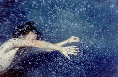 Ryan McGinley Whirlwind, 2003 Ryan Mcginley, Pool Picture, Smells Like Teen Spirit, Digital Museum, Collaborative Art, Youth Culture, Jolie Photo, Underwater Photography, Color Photography