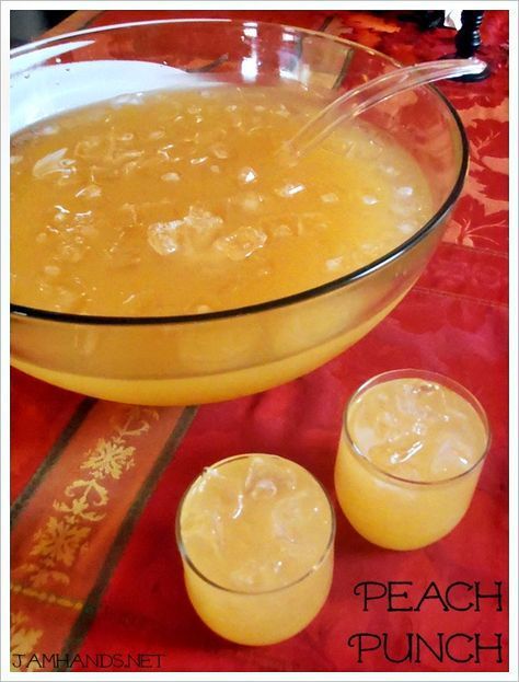 Peach Punch: Sprite, pineapple juice, and white grape peach juice. Freeze extra pineapple juice into ice cubes for the bowl! Peach Punch, Peach Vodka, Party Punch Recipes, Ice Ring, Pineapple Punch, Punch Drinks, White Grape, Peach Juice, Party Punch