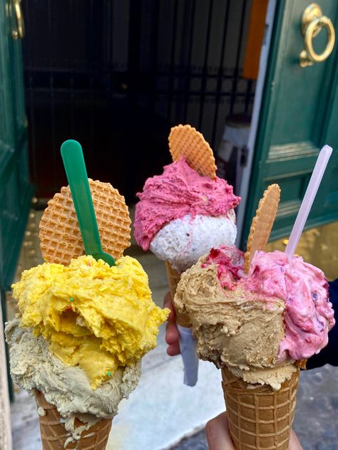 colourful gelato in rome, italy Foods In Italy, Rome Travel Aesthetic, Italian Food In Italy, Italy Food Aethstetic, Italian Summer Food, Rome In Summer, Rome Italy Food, Summer In Rome, Gelato In Rome