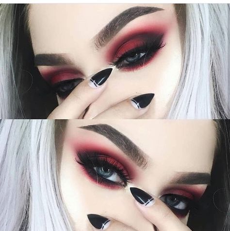 Female Ghostface Makeup, Evil Queen Eye Makeup, Makeup Ideas For Black And White Outfit, Intense Smokey Eye, Gothic Baddie Nails, Easy Colorful Makeup Looks, Vamp Eye Makeup, Friday The 13th Eye Makeup, Goth Cat Eye Makeup