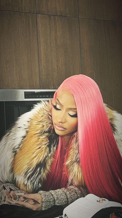 Nicki Minaj Body, Nicki Minaj Hairstyles, Nicki Minaj Wallpaper, Nicki Minaj Quotes, Nicki Minaj Barbie, Nikki Minaj, Celebrity Selfies, Nicki Minaj Photos, Nicki Minaj Pictures