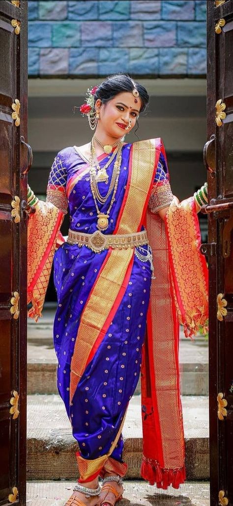 Blue Nauvari Saree, Nauvari Saree Brides, Sarees For Bride, Brides Jewellery, Saree Outfits, Blue Sarees, Royal Blue Saree, Blue Color Saree, Kashta Saree