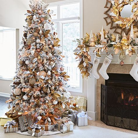 Copper Christmas Tree, Flocked Tree, Copper Christmas, Tree Decorating Ideas, Flocked Christmas Tree, Flocked Trees, Rose Gold Christmas, Elegant Christmas Trees, Silver Christmas Tree