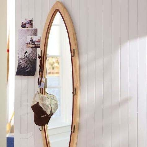 Surfboard Mirror, Decoration Surf, Healthy Person, Surf Room, Surfboard Decor, Surfing Pictures, Surf Decor, Beach Room, Surf House