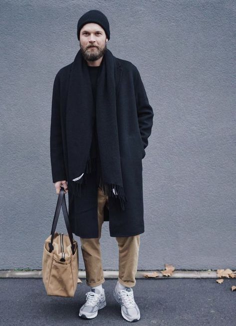 Winter outfits for men 18 ideas: 2023-2024 streetwear trends - mens-talk.online Scandi Mens Fashion, Mens Street Style Urban, Winter Outfits For Men, Herren Style, Outfits For Men, Dad Fashion, Winter Outfits Men, Winter Trends, Men Fashion Casual Outfits