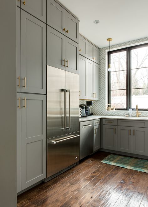 Ceiling-to-floor cabinetry make this small kitchen even more grand. Countertop Concrete, Brooklyn Kitchen, Cheap Kitchen Remodel, Brooklyn Brownstone, Revere Pewter, Diy Kitchen Remodel, Design Seeds, Kitchen Remodeling Projects, Diy Remodel