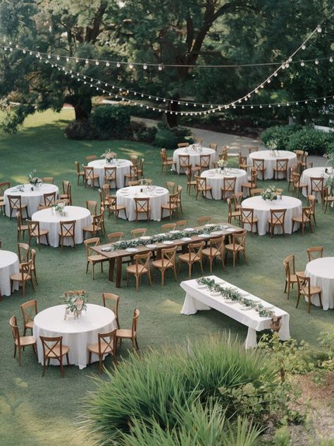 15 Outdoor Dining Ideas for a Wedding: Create a Memorable Celebration - OMG Hitched! Outdoor Wedding Benches, Diy Backyard Wedding Ideas On A Budget, Backyard Wedding Table Set Up, Wedding Table Outdoor, Modern Backyard Wedding, Outdoor Vineyard Wedding, Vineyard Wedding Ideas, Candlelit Centerpieces, Outdoor Backyard Wedding