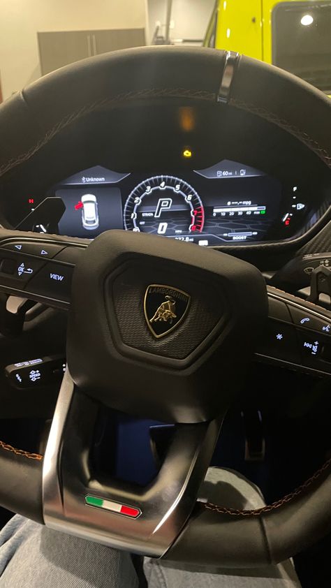 Lambo Truck, Lamborghini Interior, White Lamborghini, Aventador Lamborghini, Luxury Lifestyle Couple, مرسيدس بنز, Telefon Pintar, Gentleman Aesthetic, New Luxury Cars