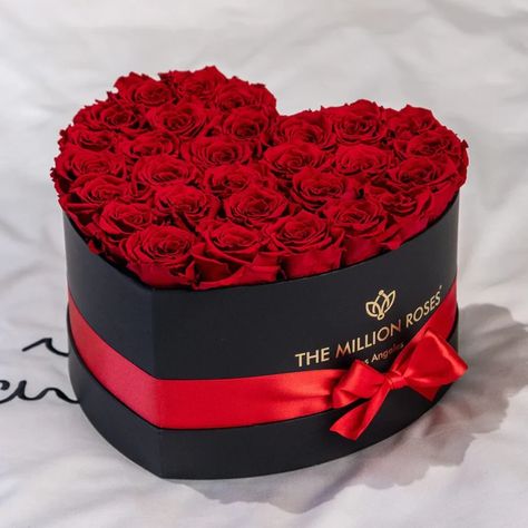 The Million Roses heart shaped box of premium roses preserved for 3 years The Million Roses, Million Roses, Luxury Bouquet, Luxury Flower Bouquets, Fancy Flowers, Valentines Gift Box, Flower Gift Ideas, Red Rose Bouquet, Valentines Roses