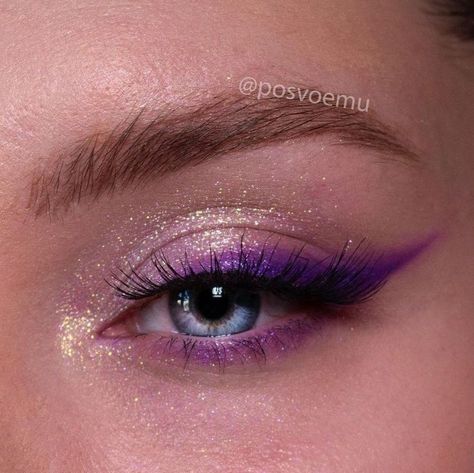 Homecoming Makeup For Purple Dress, Purple Eyeshadow Looks Green Eyes, Speak Now Eyeshadow, Rapunzel Quince Makeup, Enchanted Eye Makeup, Repunzle Makeup, Tangled Makeup Look, Tangled Inspired Makeup, Eye Makeup Rave