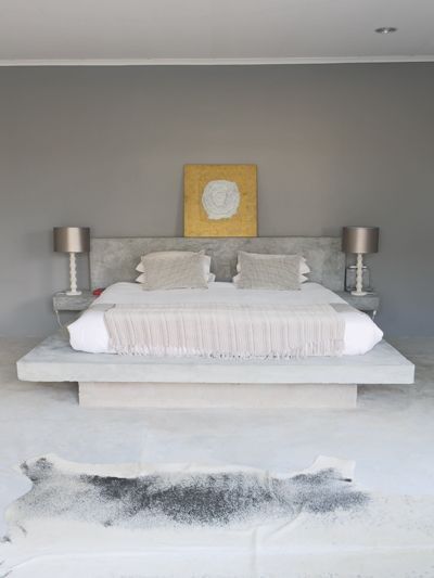 Concrete Beds, Cement Bed, Concrete Bed, Concrete Bedroom, Rustic Closet, Bed Idea, Concrete Interiors, Bedroom Renovation, Style Deco