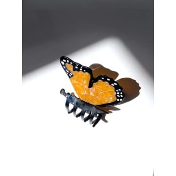 Our monarch butterfly claw is hand painted by our Solar Eclipse artists.Carefully crafted from cellulose acetate - an eco-friendly, biodegradable material made from recycled wood pulp. The claw is double sided, for a perfect look from all angles!Original design you won't find anywhere else! Head Wear, Lucky Horseshoe, Claw Hair Clips, The Claw, Hair Claws, Cellulose Acetate, Kids Coloring Books, Butterfly Hair, Solar Eclipse