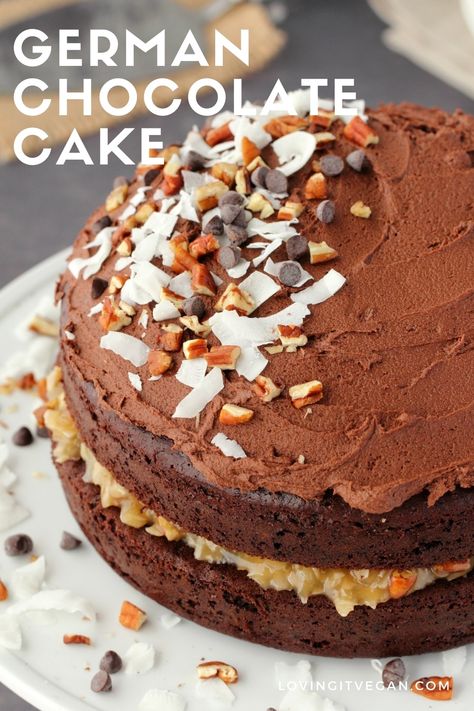 This vegan German chocolate cake is so delicious! It's moist and rich with a coconut pecan filling and a chocolate buttercream frosting. Vegan German Chocolate Cake, Vegan Coconut Cake, Cake Minimalist, Pecan Filling, Vanilla Sheet Cakes, Cakes For Sale, Vegan Birthday Cake, Vegan Frosting, Vegan Pantry