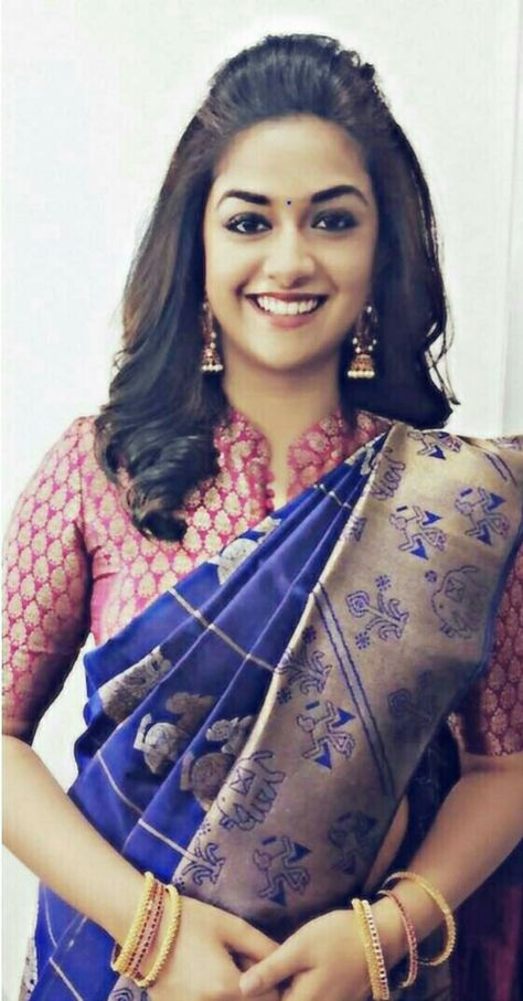 Keerthi Suresh Collar Neck Blouse For Pattu Saree, Pattu Saree High Neck Blouse Designs, Collar Neck Blouse Designs, Neck Blouse Designs, Brocade Blouse Designs, Blouse Designs High Neck, Cotton Blouse Design, Keerthi Suresh, Saree Blouse Neck Designs