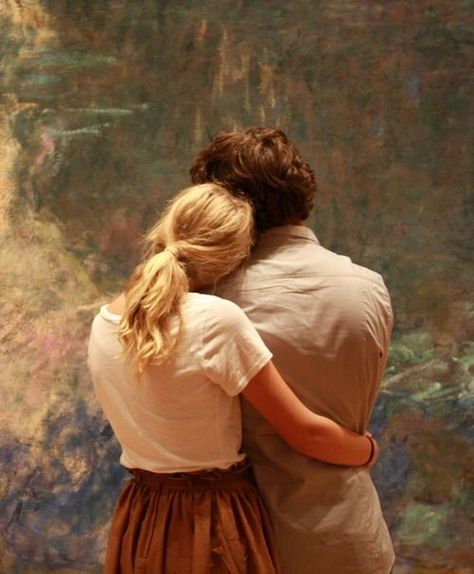 Sep 17, 2020 - A couple admires the color and texture of Monet’s Water Lilies at MoMA, New York Lev Livet, Monet Water Lilies, Fotografi Vintage, Atomic Age, Photo Vintage, Dieselpunk, Water Lilies, Pablo Picasso, Couple Aesthetic