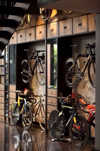 Bicycle Garage, Sepeda Fixie, Casa Garage, Gear Room, Range Velo, Support Velo, Bike Room, Bicycle Storage, Bicycle Shop