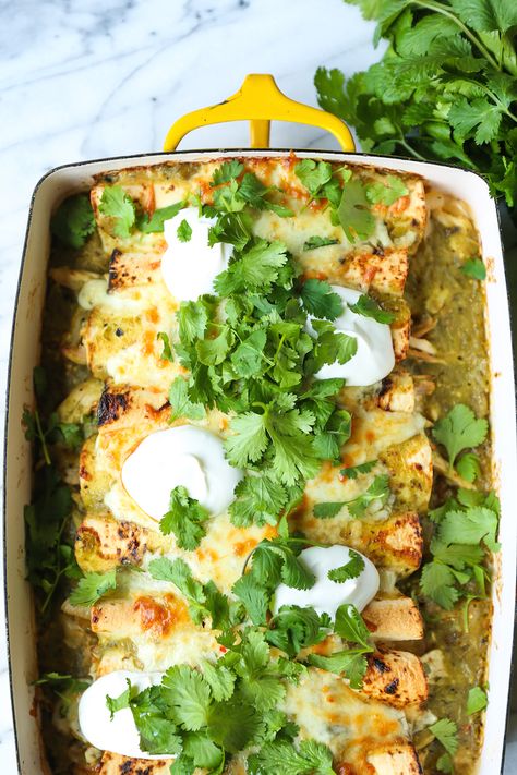 Green Chilies Chicken Enchiladas, Enchiladas Chicken Verde, Creamy Green Chicken Enchiladas, Authentic Enchiladas Chicken, Chicken Green Enchiladas, Chicken Enchiladas With Green Sauce, Best Chicken Enchiladas Ever, Green Enchiladas Chicken, Enchilada Dinner