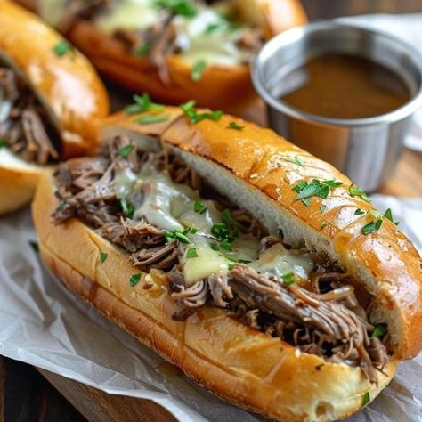 Slow Cooker French Dip Sandwiches, Slow Cooker French Dip, French Dip Sandwiches, Dip Sandwiches, Homemade Apple Pie Filling, Sunday Football, French Dip Sandwich, French Dip, Homemade Apple Pies