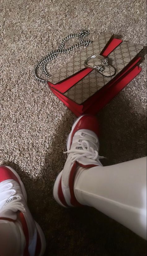 Outfits With Cherry Red 11s, Cherry Red Shoes, Gucci Cherry Bag, Red Aesthetic Gucci, Shoe Pics, Gucci Bags Handbags Red, Anuel Aa Wallpaper, Kylie Jenner Look, Pretty Sneakers