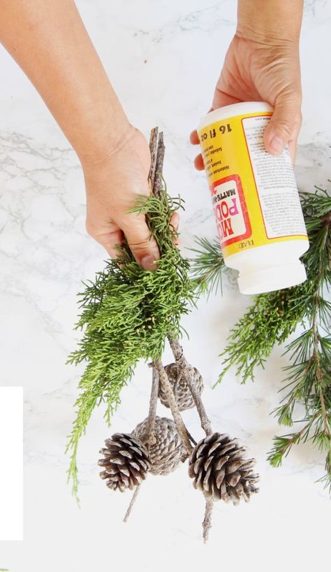 Turn a few pine cones and branches into the most beautiful decorations today! Practically free and so creative, it only takes 3 minutes! #pinecones #pineconecrafts #diy #homedecor #homedecorideas #diyhomedecor #thanksgiving #christmas #christmasdecor #christmascrafts #christmasideas #christmasdecorations #crafts #crafting #winter #farmhouse #vintage #farmhousestyle #farmhousedecor #weddingdecor Pine Cone Diy, Cones Diy, Outside Christmas Decorations, Pine Cone Art, Beautiful Decorations, Pine Cone Decorations, Farmhouse Vintage, Cones Crafts, Pine Cone Crafts